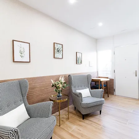 Estudio Reformado En Apartamento Granada