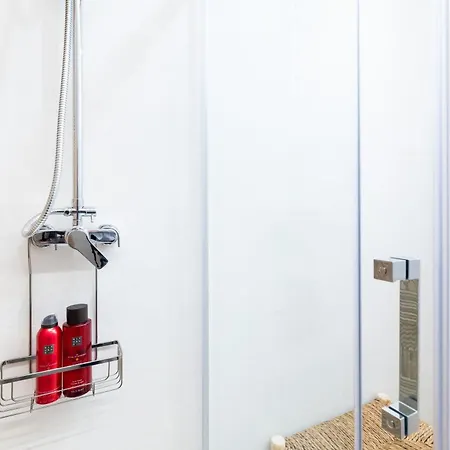 Estudio Reformado En 아파트 *