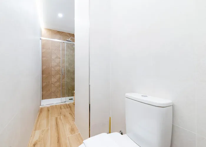 Estudio Reformado En 格拉纳达